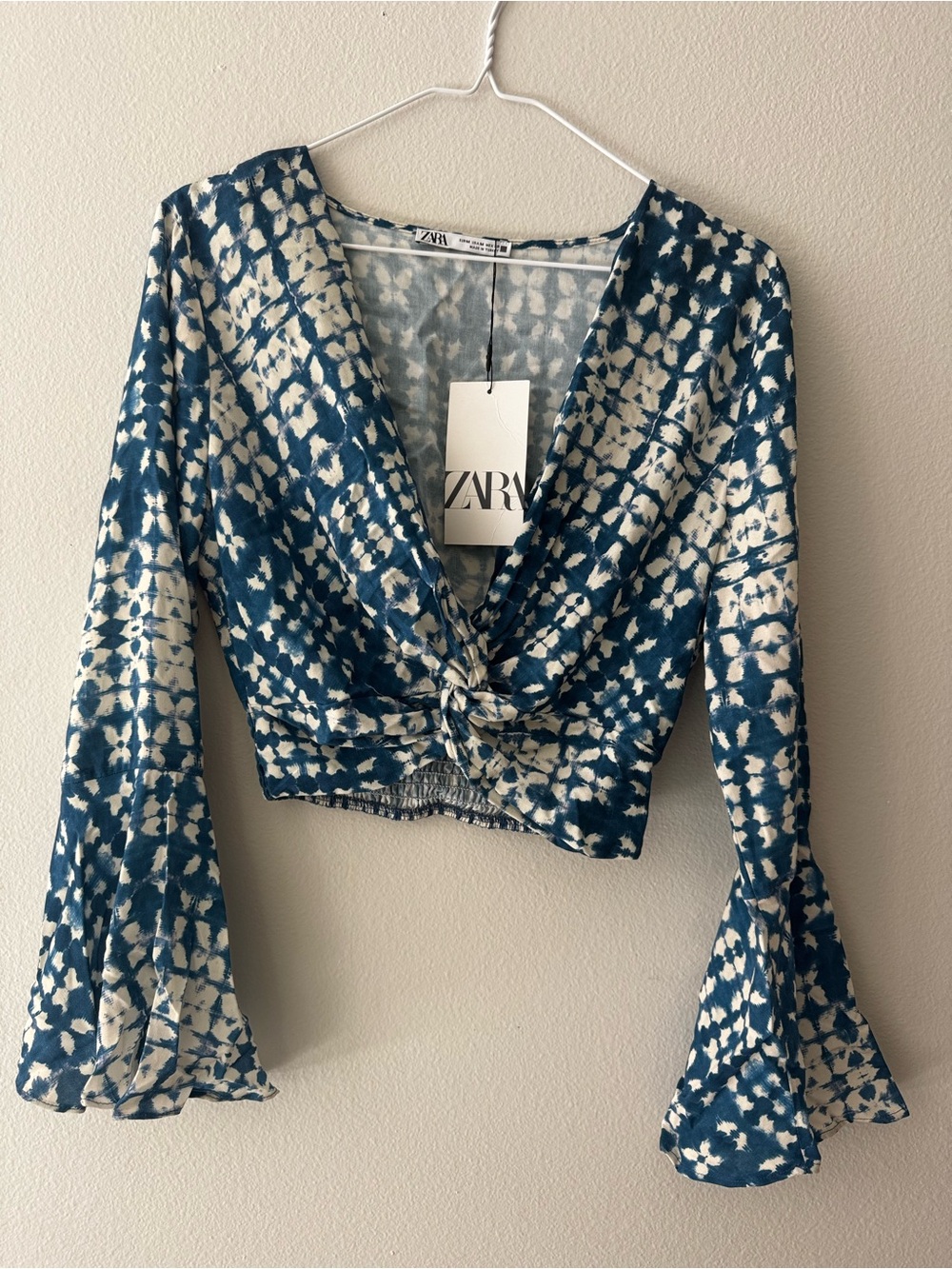 Zara Teal & Cream Knot-Front Cropped Blouse